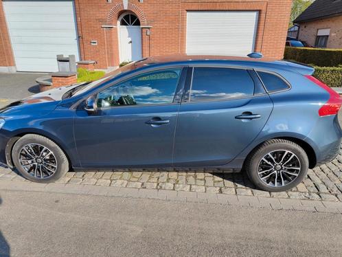 Volvo V40, Auto's, Volvo, Particulier, V40, ABS, Airbags, Airconditioning, Alarm, Cruise Control, Emergency brake assist, Isofix