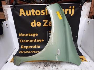 Scherm links-voor van een Nissan Micra beschikbaar voor biedingen