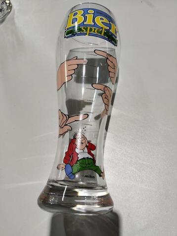 Bierglas van Miko beschikbaar voor biedingen