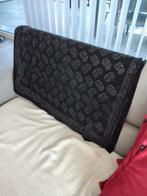 zijde sjaal vierkant 100x100 cm in uitstekende staat, Kleding | Dames, Mutsen, Sjaals en Handschoenen, Ophalen of Verzenden, Zo goed als nieuw