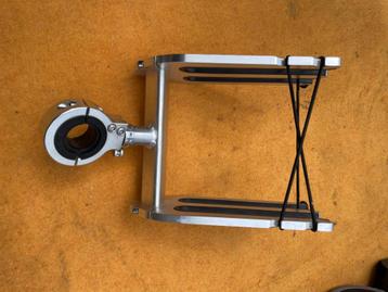 MONSTER TOWER Quick release wakeboard rack in alu  beschikbaar voor biedingen