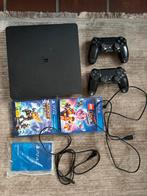 Playstation 4 met 2 controllers en 2 games, Games en Spelcomputers, Ophalen, Zo goed als nieuw, Met 2 controllers