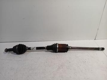 AANDRIJFAS RECHTS VOOR BMW X5 (F15) (762988001) beschikbaar voor biedingen