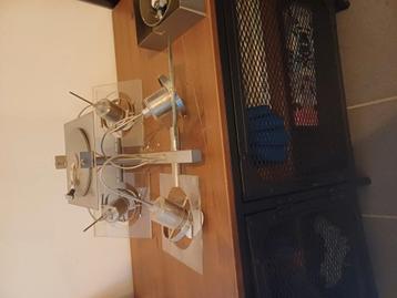 Ikea lamp met 3 lampjes beschikbaar voor biedingen