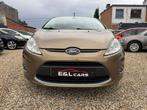 Ford Fiesta Fiesta 1.6 TDCi Titanium *12 mois de garantie*, Auto's, Euro 5, Stof, https://public.car-pass.be/vhr/997e52cf-4e9c-4f89-a367-80b9914bf7f8