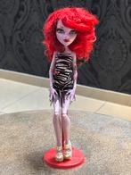 Monster High Mattel met nieuw rood haar, Verzamelen, Poppen, Ophalen of Verzenden, Nieuw, Pop