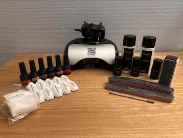 Set pour les ongles à gel, Enlèvement, Comme neuf