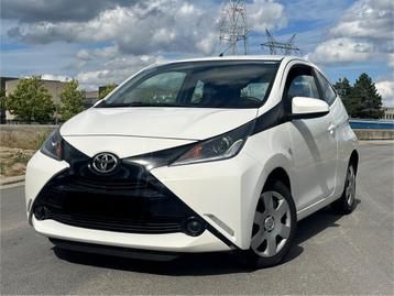 Toyota Aygo 1.0 Benzine VVT-i //Camera Airco// beschikbaar voor biedingen