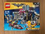Lego 70909 - Batcave inbraak, Kinderen en Baby's, Speelgoed | Duplo en Lego, Ophalen of Verzenden, Nieuw, Complete set, Lego