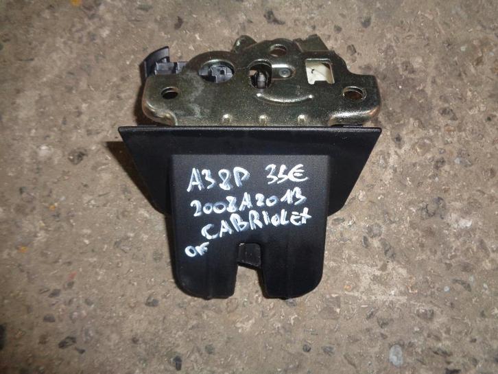 A vendre ouverture haillon Audi A3 8P Cabriolet 2008 à 2013, Autos : Pièces & Accessoires, Autres pièces automobiles, Audi, Utilisé