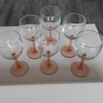 Vintage. 6 Luminarc wijnglazen met roze stam., Ophalen