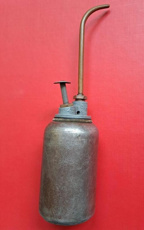 Burette à huile BIB Oil de Bagnolet (Vintage 1950 ), Antiek en Kunst, Antiek | Gereedschap en Instrumenten, Ophalen of Verzenden