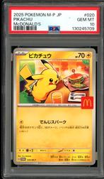 Pikachu [Big Mac McDonalds] PSA 10 - M-P 020 Japanese Promo, Hobby en Vrije tijd, Ophalen of Verzenden, Zo goed als nieuw, Losse kaart