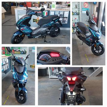 NECO GPX racing blauw A/B klasse nieuwe scooter euro 5 beschikbaar voor biedingen