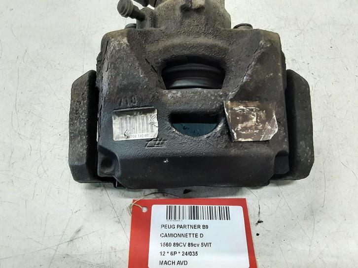 REMKLAUW RECHTS VOOR Partner (GC / GF / GG / GJ / GK), Auto-onderdelen, Remmen en Aandrijving, Peugeot, Gebruikt