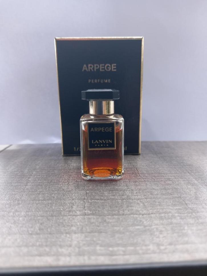 Lanvin Arpège parfum 10 ml, Verzamelen, Parfumverzamelingen, Zo goed als nieuw, Parfumfles, Gevuld, Ophalen