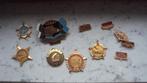 lot medailles insignes speldjes USSR, Verzamelen, Ophalen of Verzenden