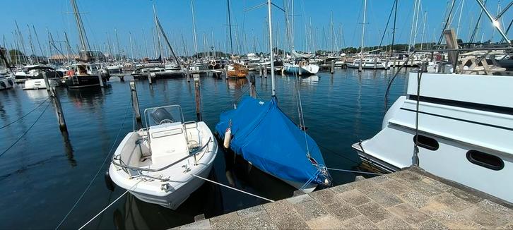 Flying Arrow Spanker met trailer, Watersport en Boten, Motorboten en Motorjachten, Ophalen