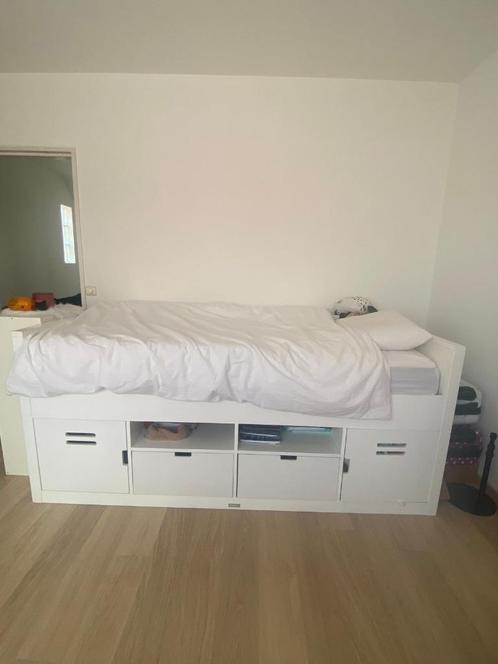 Bed hoogslaper merk BOPITA, Huis en Inrichting, Slaapkamer | Bedden, Gebruikt, Eenpersoons, 90 cm, 210 cm, Hout, Wit, Ophalen