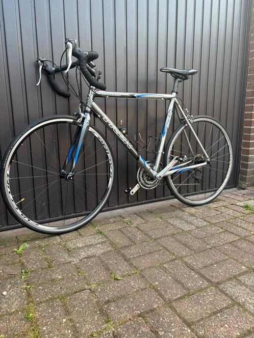 Koersfiets Trek, Fietsen en Brommers, Fietsen | Racefietsen, Zo goed als nieuw, Overige merken, Meer dan 20 versnellingen, 28 inch
