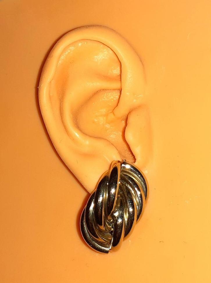 oorbellen clipons grote zilveren knoop, Handtassen en Accessoires, Oorbellen, Nieuw, Knopjes of Stekers, Overige materialen, Zilver