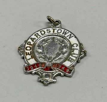 Leopardstown Club Dublin Horse race racing 1948 Badge nr 190
