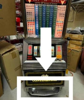 gezocht: pay tray voor Bally jackpot beschikbaar voor biedingen