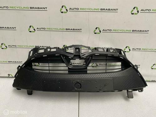 Voorbumper Grill Toyota Yaris XP210 ORIGINEEL 531110DD40, Auto-onderdelen, Carrosserie, Gebruikt, Ophalen of Verzenden
