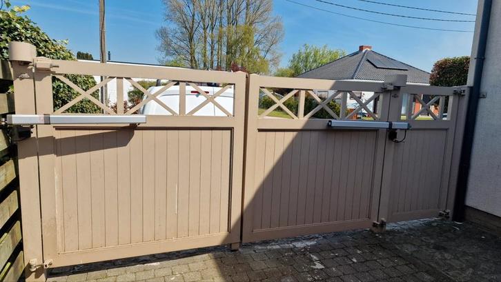 Poorten automatiseren, herstellen, alle merken!, Tuin en Terras, Tuinpoorten, Zo goed als nieuw, Ophalen