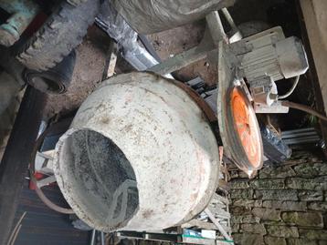 Betonmixer  beschikbaar voor biedingen