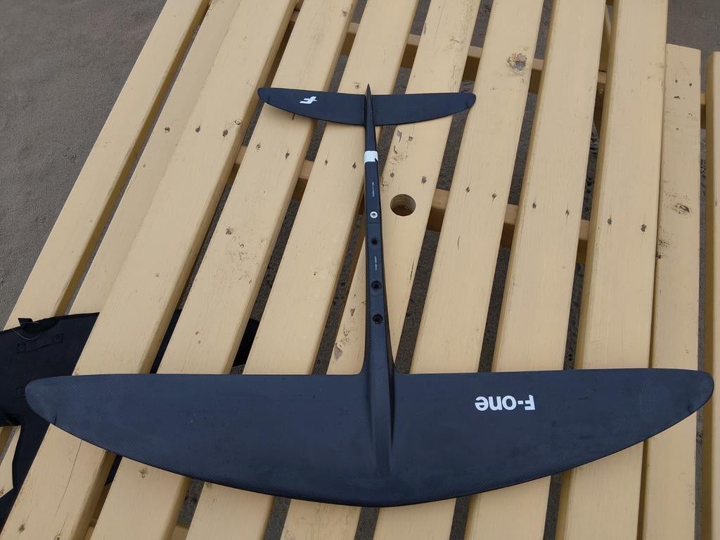 F one seven seas 1000 foil, Sports nautiques & Bateaux, Aile de surf, Enlèvement ou Envoi