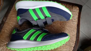 Adidas sneakers sportswear unisex 39,5 perfecte staat beschikbaar voor biedingen