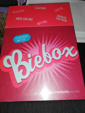 BIEBOX  50 verhalen met cd ( 12 tot 16 jaar ) beschikbaar voor biedingen