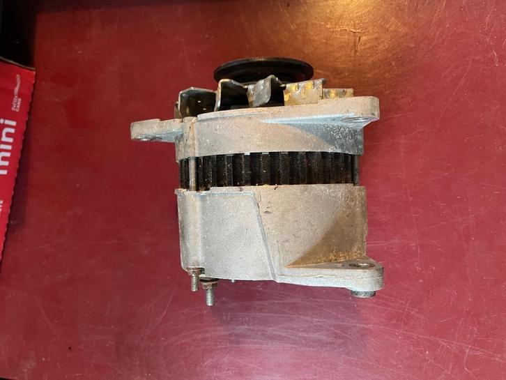 Werkende Alternator te koop!, Auto-onderdelen, Accu's en Toebehoren, Mini, Gebruikt, Ophalen