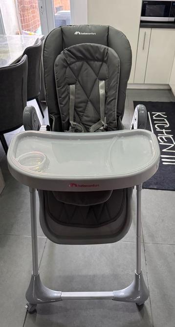 Kinderstoel / Chaise haute enfants beschikbaar voor biedingen