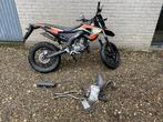 Derbi senda xtrem 50cc, 50 cc, 6 versnellingen, Klasse B (45 km/u), Zo goed als nieuw