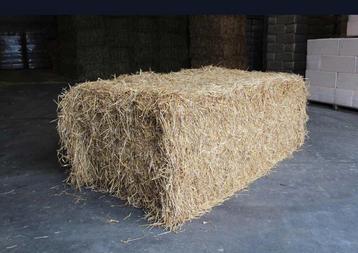 Tarwestro te koop beschikbaar voor biedingen