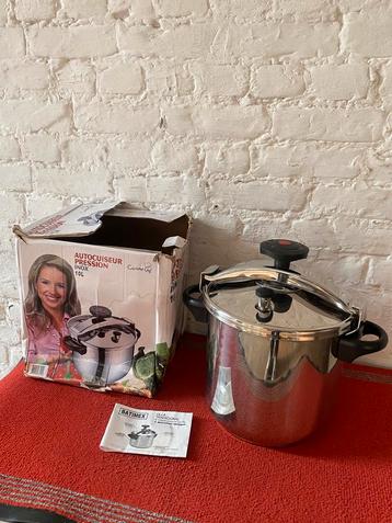 Nieuwe BATIMEX snelkookpan van 10 liter. beschikbaar voor biedingen