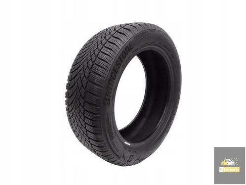 Bridgestone Blizzak LM005 215/55/17 98V XL 7,8 mm 2021, Auto-onderdelen, Banden en Velgen, Gebruikt