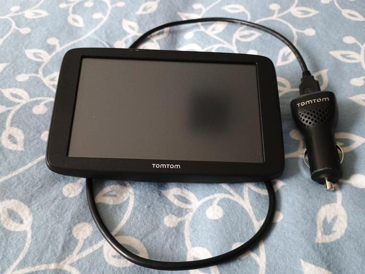 TOMTOM GO CLASSIC, Auto diversen, Autonavigatie, Zo goed als nieuw, Ophalen of Verzenden