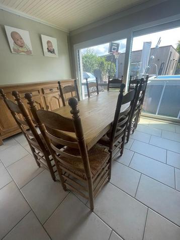 Table en chêne massif avec 8 chaises, Maison & Meubles, Tables | Tables à manger, 150 à 200 cm, Cinq personnes ou plus, Comme neuf