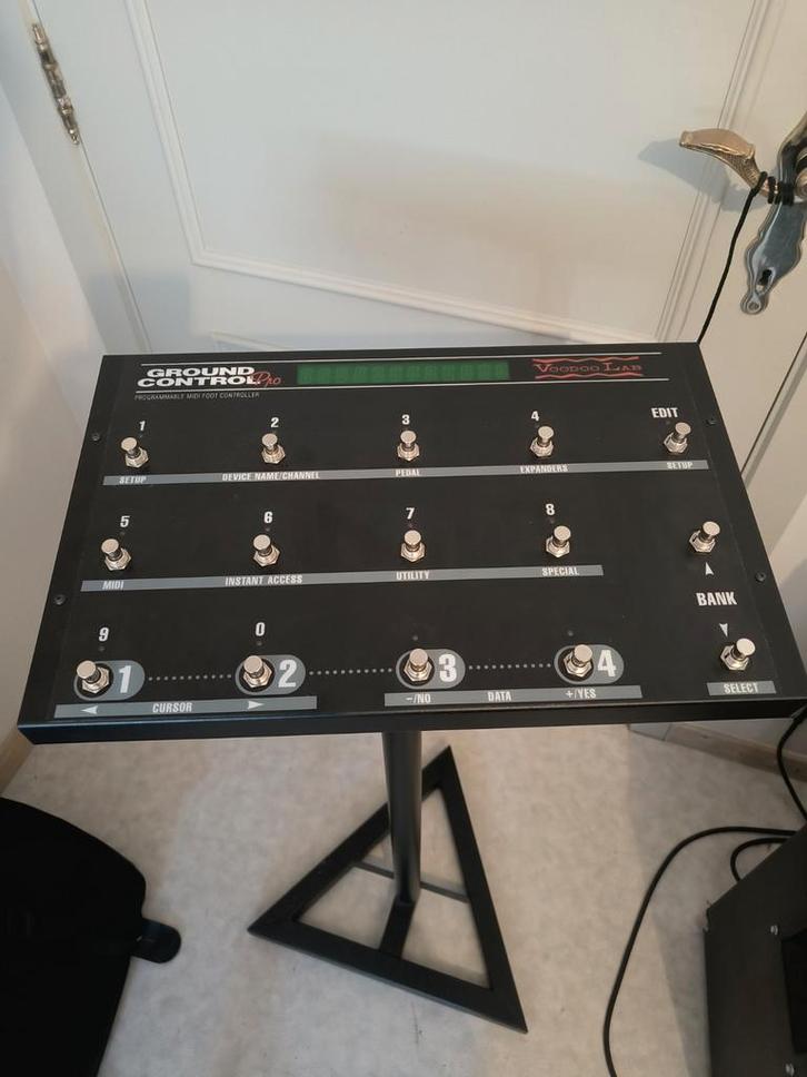 Ground control pro + gcx switcher Voodoo Lab, Muziek en Instrumenten, Midi-apparatuur, Nieuw, Ophalen of Verzenden