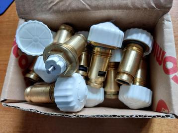 Radiator kraanwerk beschikbaar voor biedingen