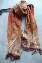 roestkleurige sjaar (A91), Enlèvement ou Envoi, Porté, Écharpe
