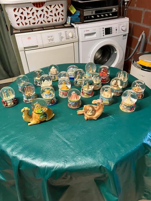 Sneeuwballen 23 stuks, Verzamelen, Complete verzamelingen en Collecties, Ophalen