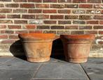 2 x grote bloempot handgemaakt terra-cotta rond., Tuin en Terras, Gebruikt, Tuin, Rond, Minder dan 40 cm