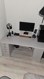 Bureautafel Grijs Ikea, Huis en Inrichting, Bureaus, Ophalen, Zo goed als nieuw, Bureau