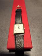 A vendre une montre SEIKO QUARTZ, Handtassen en Accessoires, Horloges | Dames, Ophalen, Seiko, Leer, Staal