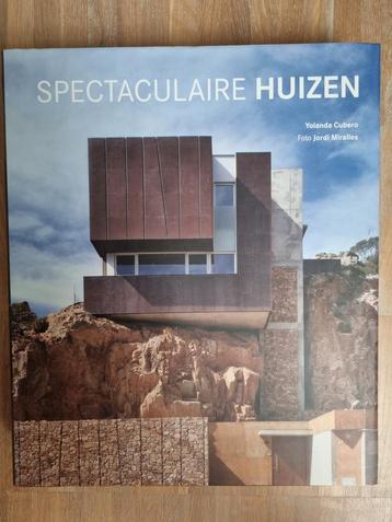 Spectaculaire huizen koffietafelboek beschikbaar voor biedingen