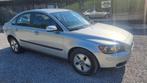 Volvo S40 **77000KM** 1.6 DIESEL, 100 kW, Argent ou Gris, 4 portes, Carnet d'entretien